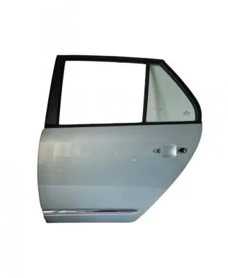 KIA Carens I Rear door