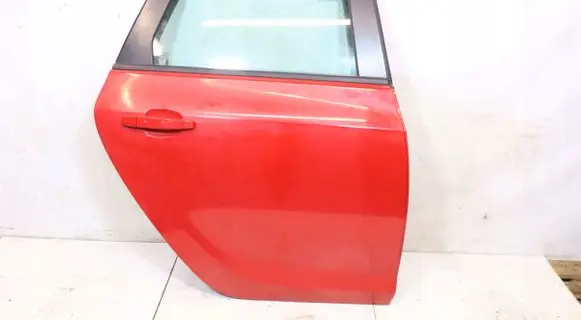 Opel Astra J Rear door