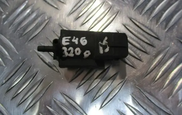 BMW 3 E46 Valve vacuum 72234100