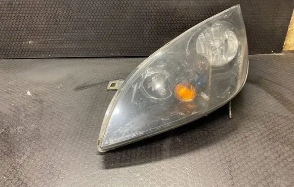 Mitsubishi Colt Headlight/headlamp 0301208221 8301A993