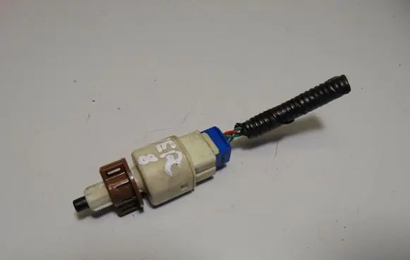 Toyota Corolla Verso AR10 Brake pedal sensor switch