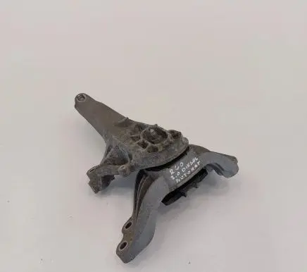 Mini Cooper Countryman R60 Gearbox mount 6784359