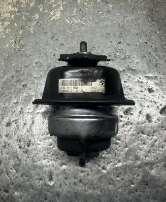 BMW X5 E70 Engine mount bracket P678441601 16004212