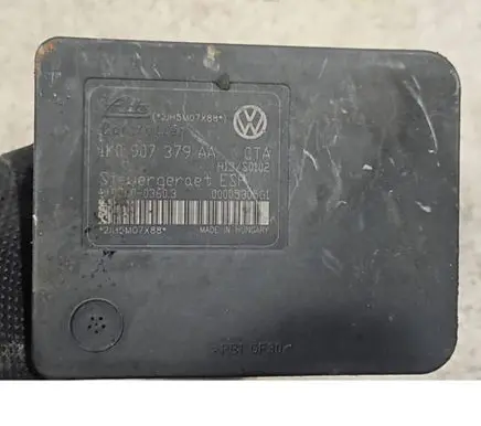 Volkswagen Golf V ABS Pump 1K0907379AA 10096003603 1K0614518