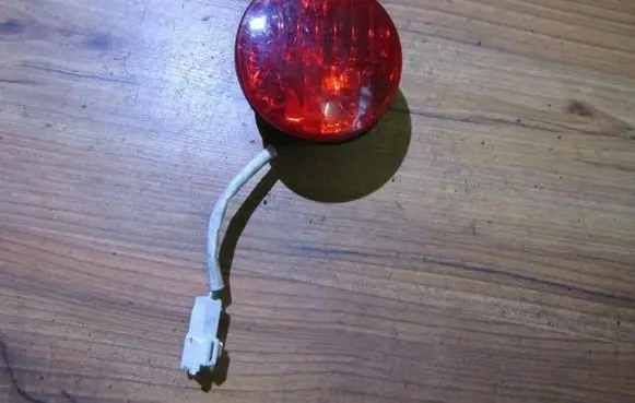Lexus IS 200-300 Rear fog light 
