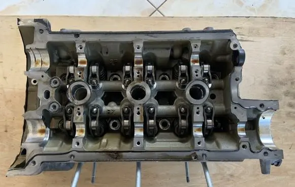 Audi A6 S6 C7 4G Engine head 06E103403M 06E103285