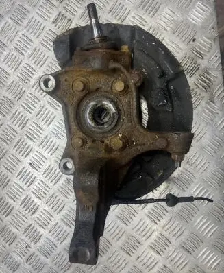 Volvo XC90 Front wheel hub 08630770