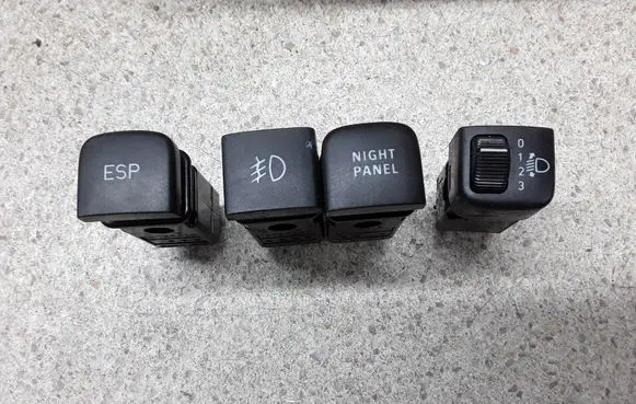 Saab 9-5 Fog light switch 12768423 12768424 12768425