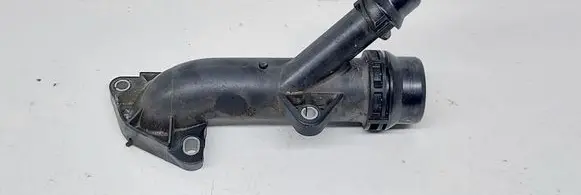 Coolant pipe/hose