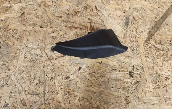 Wiper trim