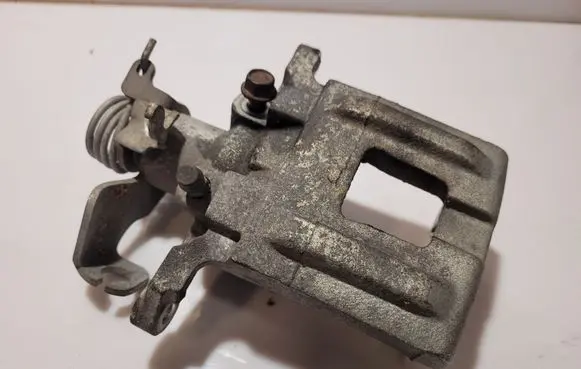 Ford Mustang VI Rear brake caliper