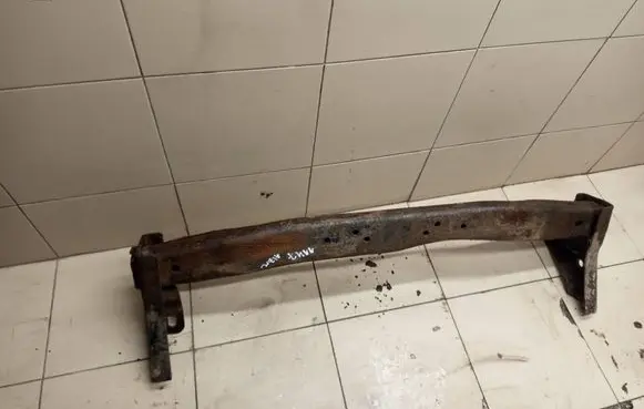 Nissan Pathfinder R51 Rear bumper cross member 