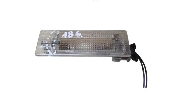 Volkswagen PASSAT B6 Boot/trunk interior light 