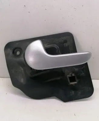 Opel Meriva A Front door interior handle 13121858 13121862