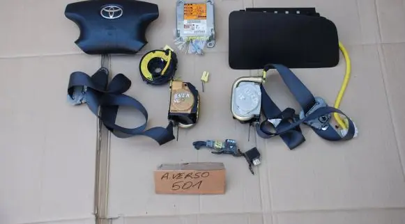 Toyota Avensis Verso Airbag set 