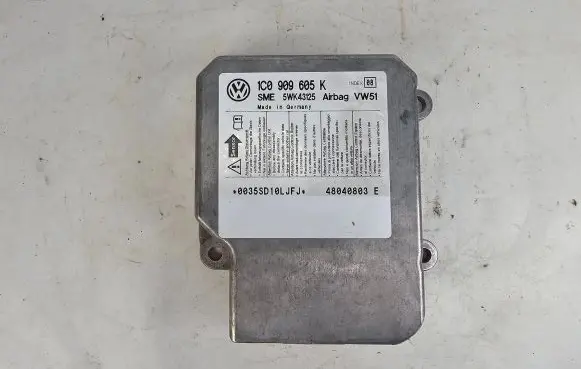 Volkswagen Polo IV 9N3 Airbag control unit/module 1C0909605K 5WK43125