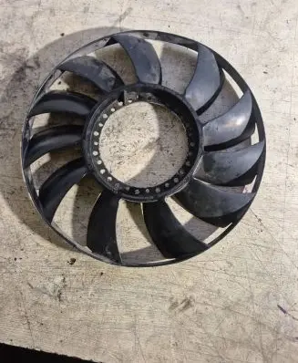 Audi A6 S6 C5 4B Fan impeller 059121301