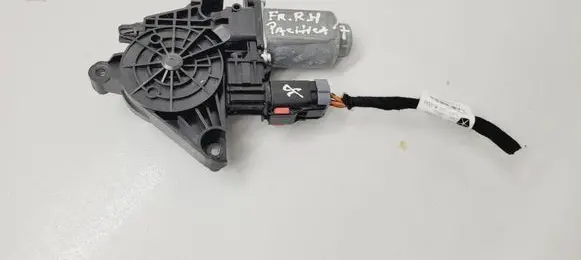 Chrysler Pacifica Front door window regulator motor