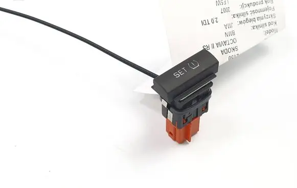 Skoda Octavia Mk2 (1Z) TPMS reset button 1Z0927127A