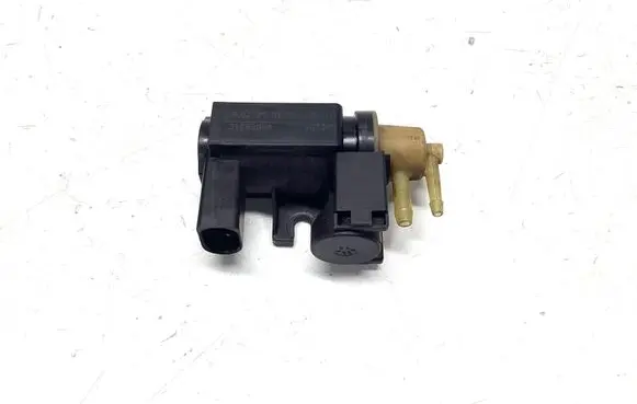 Volvo V60 Turbo solenoid valve 31293964 70232502