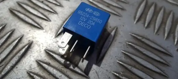 Hyundai Santa Fe Other relay 9522429850 95224-29850
