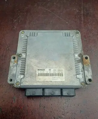 Renault Espace IV Engine control unit/module 0281011101 8200163528 8200095416