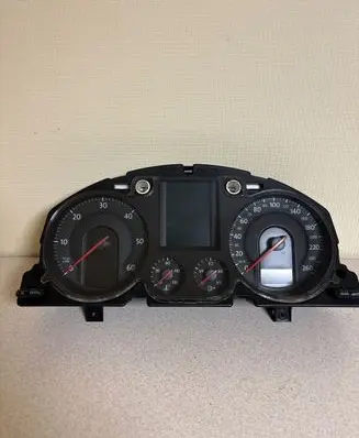 Volkswagen PASSAT B6 Speedometer (instrument cluster) A2C53194181