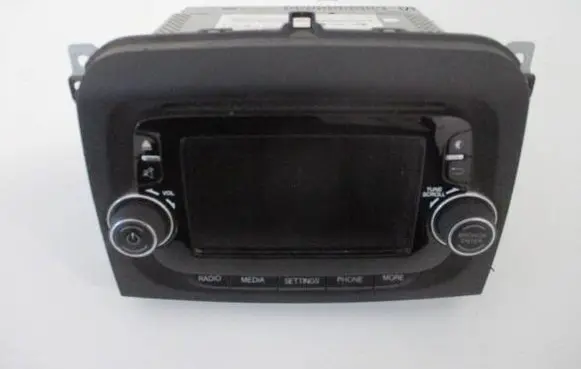 Fiat 500L Radio/CD/DVD/GPS head unit 07355944710