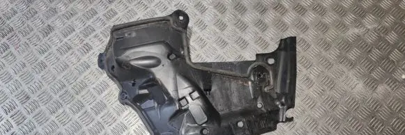 Mercedes-Benz C W205 Other engine bay part A2056205801