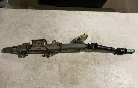 Ford Galaxy Steering wheel axle 7M3419501