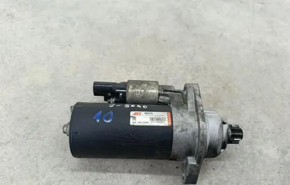 Volkswagen PASSAT B6 Starter motor S0243