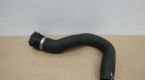 Audi A6 S6 C6 4F Engine coolant pipe/hose 68691689
