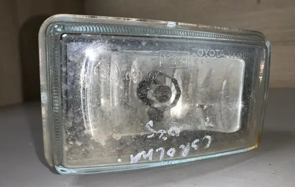 Toyota Corolla E120 E130 Front fog light 8122002051 89201975