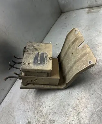 Volvo S60 ABS Pump 8619968 5WK84000 10092504023