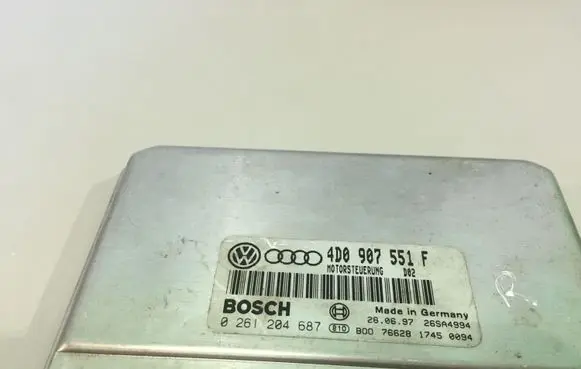 Audi A6 S6 C5 4B Engine control unit/module 4D0907551F 0261204687
