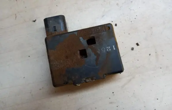 Mitsubishi Outlander Alarm control unit/module 8637A176