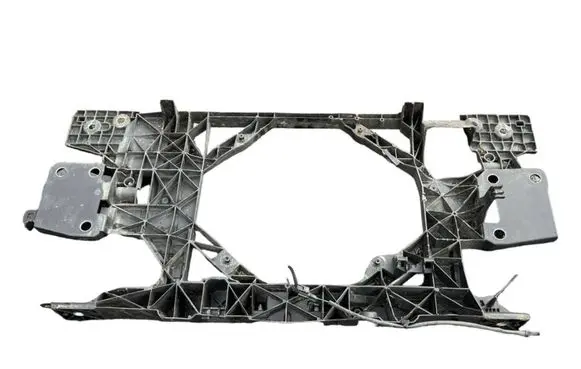 Renault Megane III Radiator support slam panel 752100004R M20261
