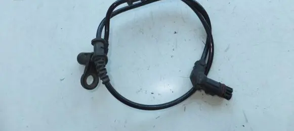 Mercedes-Benz S W220 Front ABS sensor wiring A2205400117
