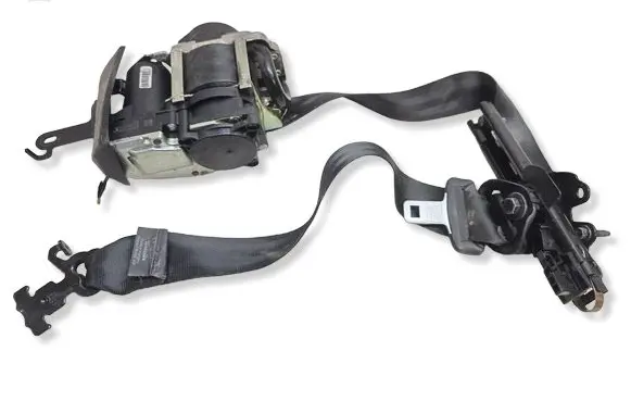 Volvo XC90 Front seatbelt 39844552