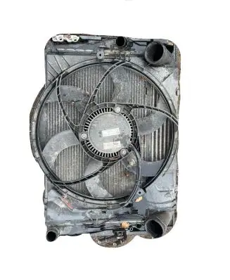BMW 3 E90 E91 Coolant radiator 7788898
