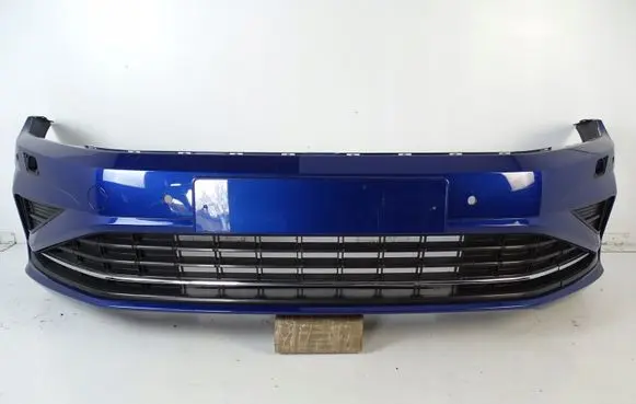 Volkswagen Golf Sportsvan Front bumper