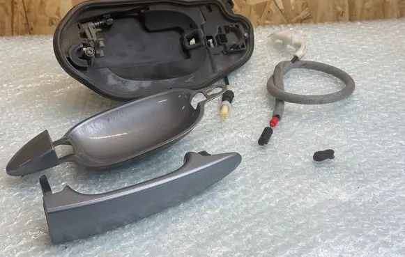 BMW 5 E60 E61 Rear door exterior handle 51217034543 7034543