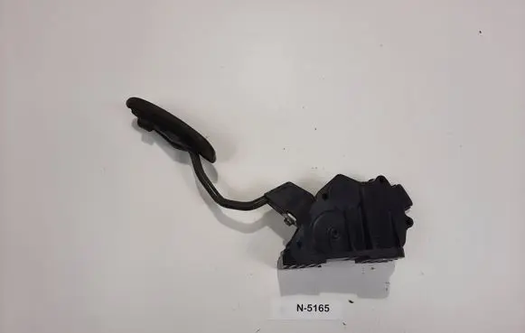 Lexus IS 220D-250-350 Accelerator throttle pedal 7811053011