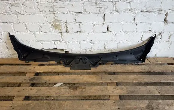 BMW 3 F30 F35 F31 Wiper trim 7258178