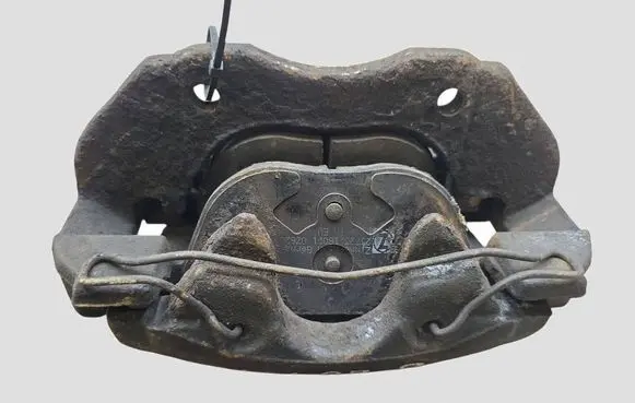 Volvo S40 Front brake caliper