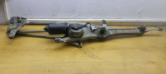 Lexus RX 300 Front wiper linkage 8511048120