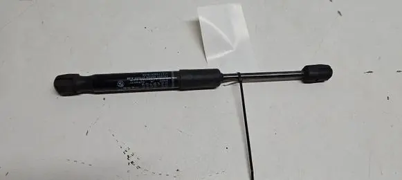 BMW 6 G32 Gran Turismo Front bonnet/hood damper/strut 7380610