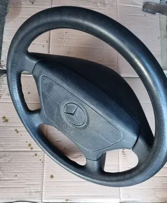 Mercedes-Benz E W210 Steering wheel