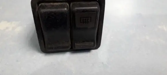 Toyota Corolla E110 Windscreen/window heater switch 185509