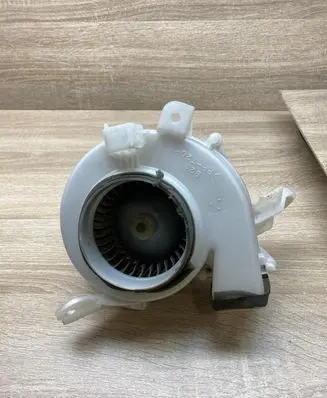 Toyota Prius (XW20) Heater fan/blower 8713047070 1172002913